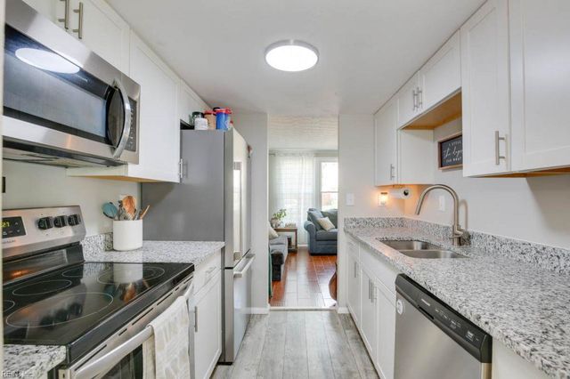 4635 Glanmire DR, Virginia Beach, VA 23464