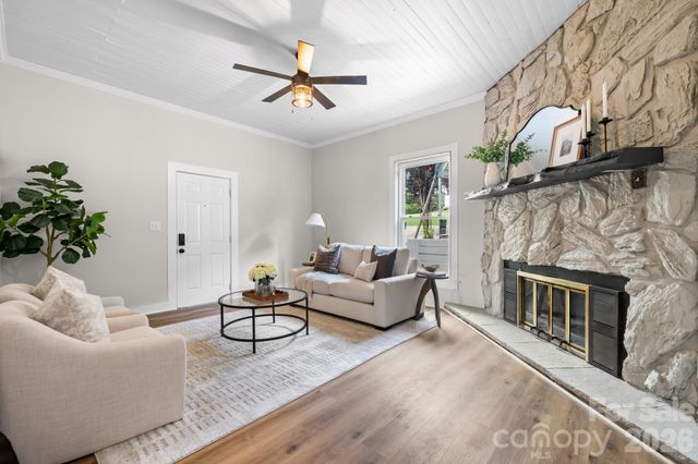 24 Midway Street, Granite Falls, NC 28630