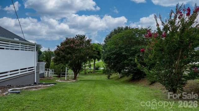 24 Midway Street, Granite Falls, NC 28630