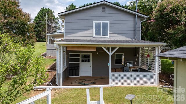 24 Midway Street, Granite Falls, NC 28630
