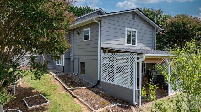 24 Midway Street, Granite Falls, NC 28630