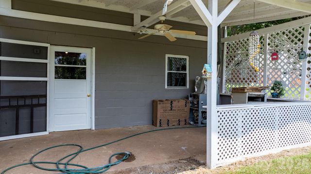 24 Midway Street, Granite Falls, NC 28630