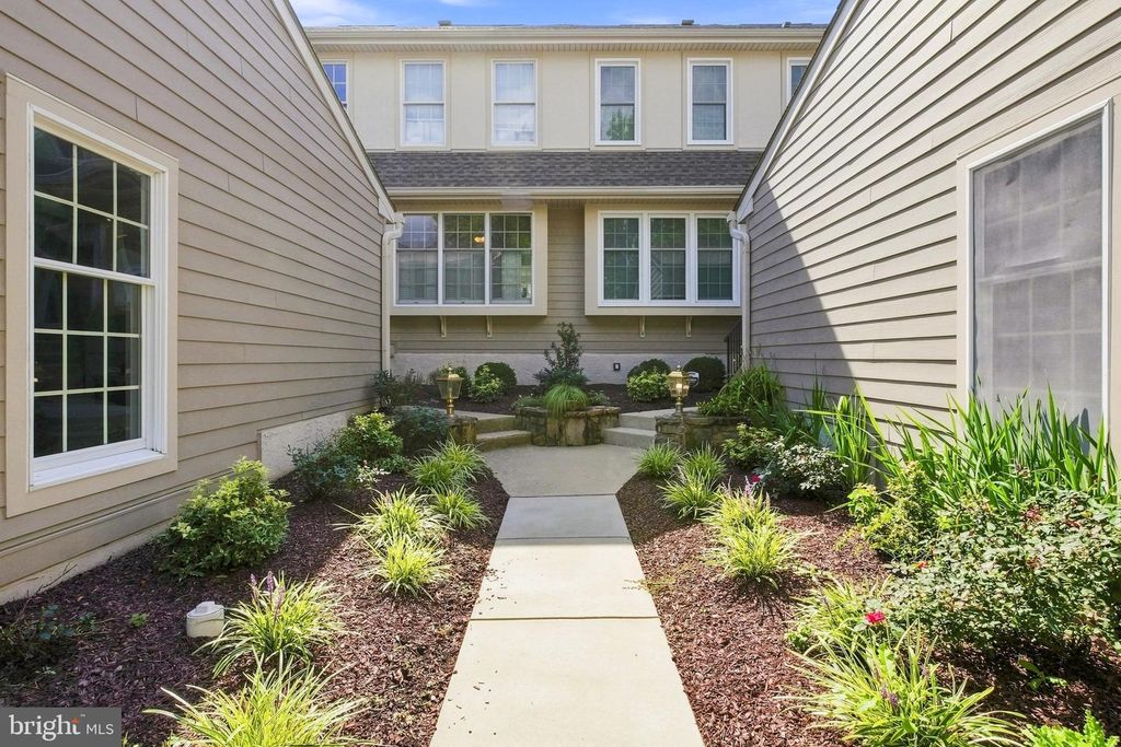 337 LEA DR, WEST CHESTER, PA 19382 — photo 4