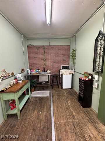 351 Bunarch Road, Pahrump, NV 89060