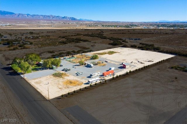 351 Bunarch Road, Pahrump, NV 89060