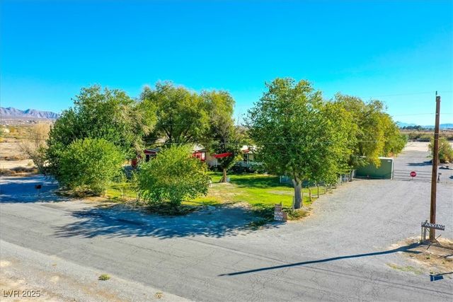 351 Bunarch Road, Pahrump, NV 89060
