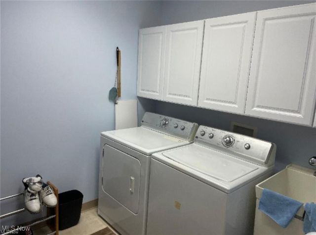 170 Sandy Court 11, New Middletown, OH 44442