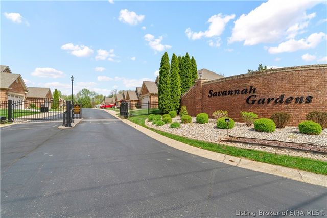 3006 Savannah Lane, New Albany, IN 47150