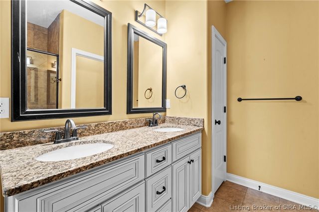 3006 Savannah Lane, New Albany, IN 47150