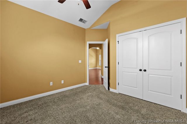 3006 Savannah Lane, New Albany, IN 47150