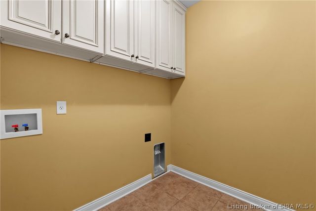 3006 Savannah Lane, New Albany, IN 47150