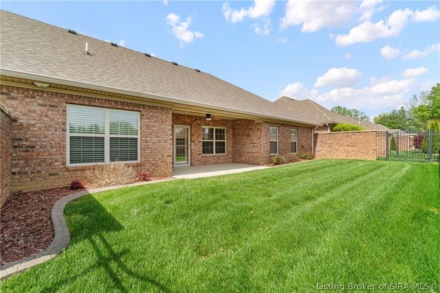 3006 Savannah Lane, New Albany, IN 47150