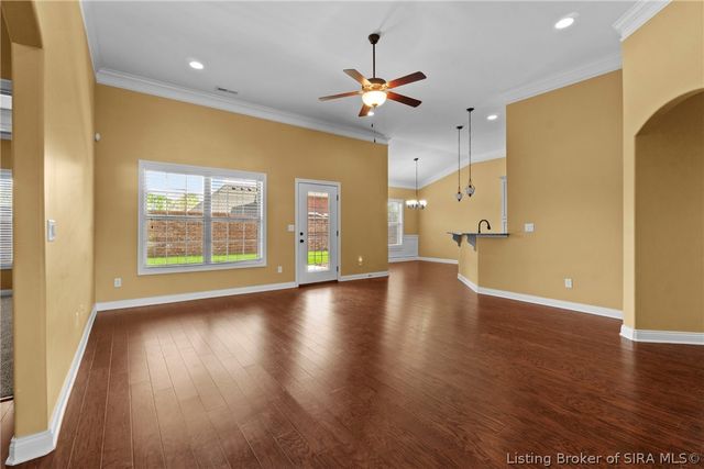 3006 Savannah Lane, New Albany, IN 47150