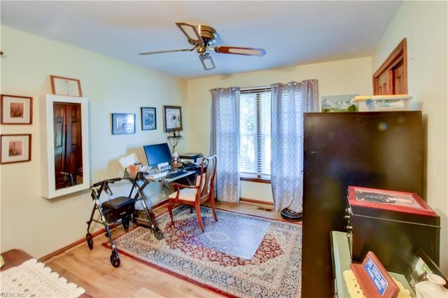 1305 Forest Point DR, Chesapeake, VA 23320