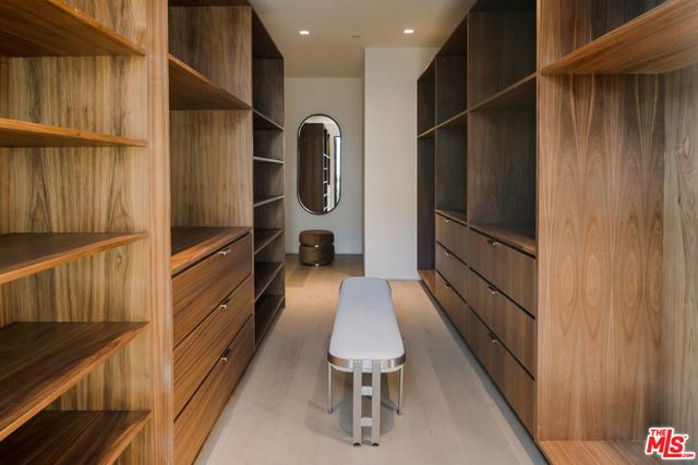 1525 Marlay Drive, Los Angeles, CA 90069