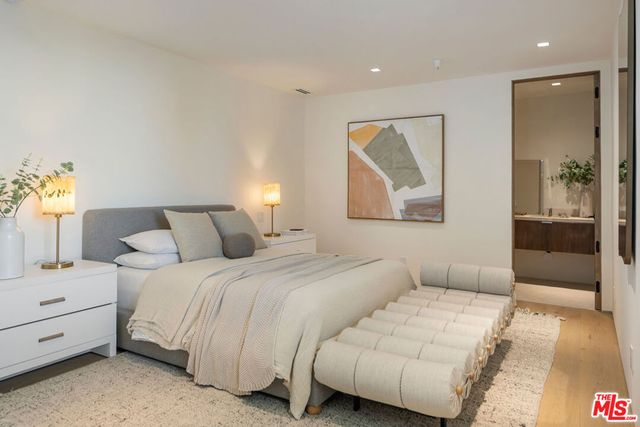 1525 Marlay Drive, Los Angeles, CA 90069