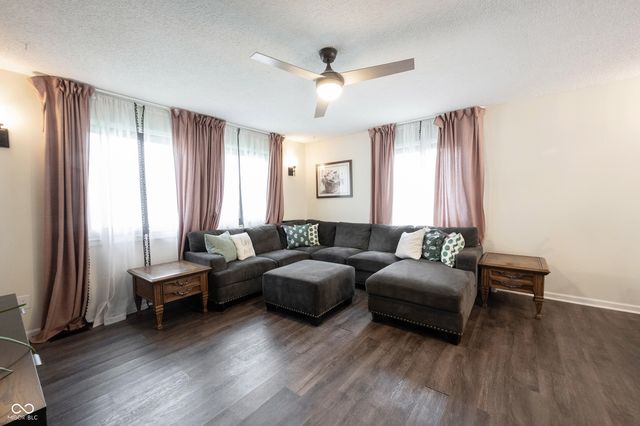 11507 Hartford Lane, Fishers, IN 46038