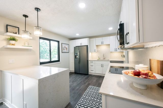 11507 Hartford Lane, Fishers, IN 46038