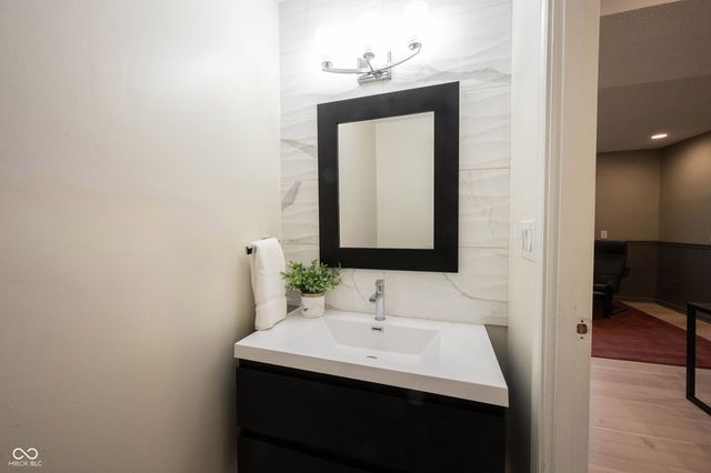 11507 Hartford Lane, Fishers, IN 46038