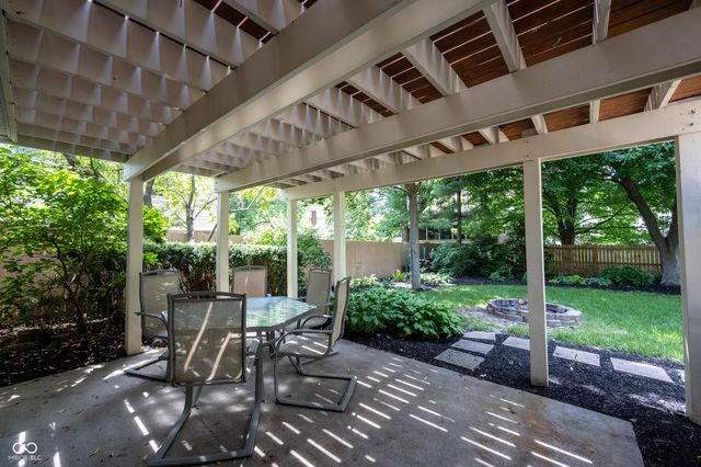 11507 Hartford Lane, Fishers, IN 46038