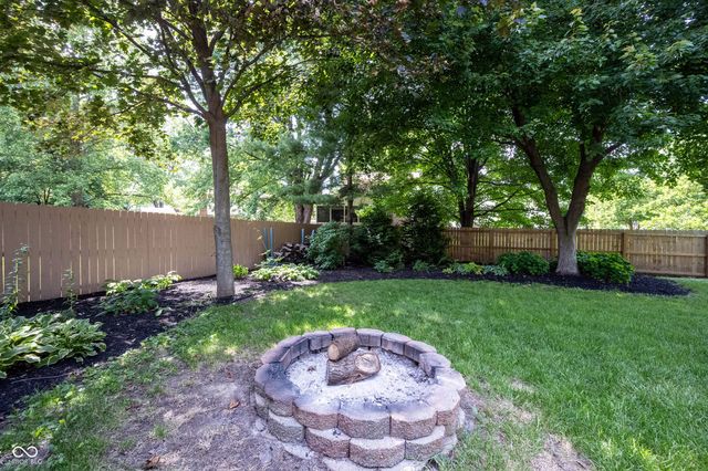 11507 Hartford Lane, Fishers, IN 46038