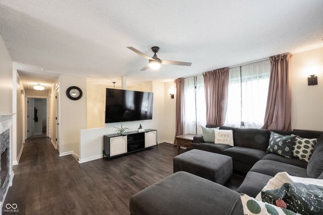 11507 Hartford Lane, Fishers, IN 46038