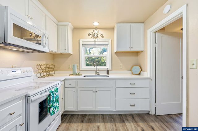 4075 Earle Av NE, Salem, OR 97301