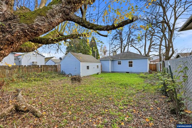 4075 Earle Av NE, Salem, OR 97301