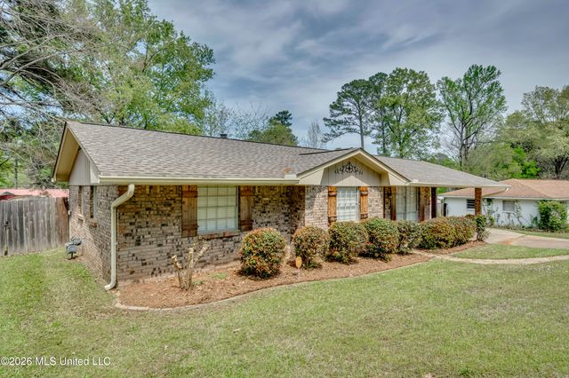 3314 Dawn Drive, Pearl, MS 39208