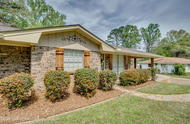 3314 Dawn Drive, Pearl, MS 39208