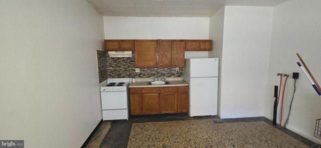 1713 WOLF ST, Philadelphia, PA 19145