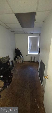 1713 WOLF ST, Philadelphia, PA 19145