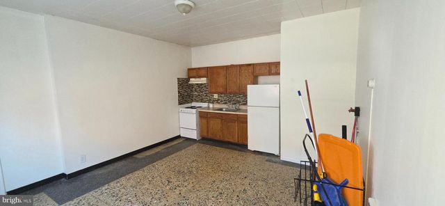 1713 WOLF ST, Philadelphia, PA 19145