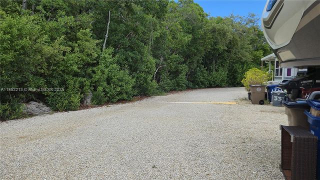 325 Calusa St lot 333, Key Largo, FL 33037