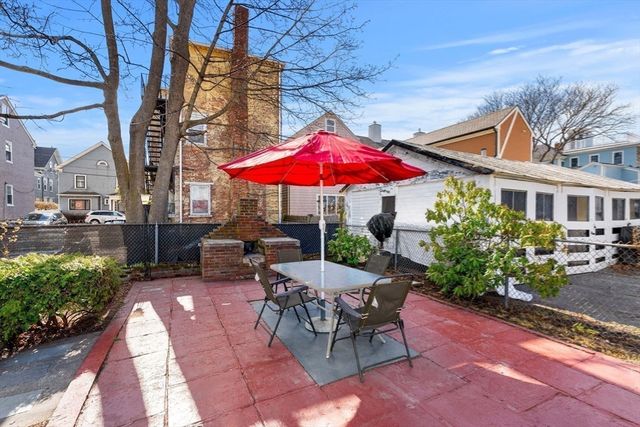 7 Oliver Street, Salem, MA 01970