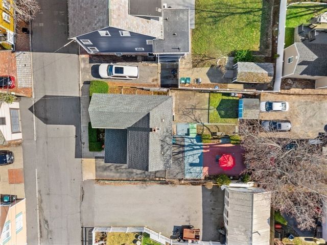 7 Oliver Street, Salem, MA 01970