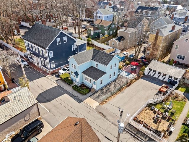 7 Oliver Street, Salem, MA 01970