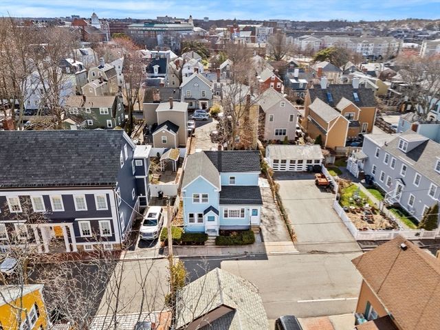 7 Oliver Street, Salem, MA 01970