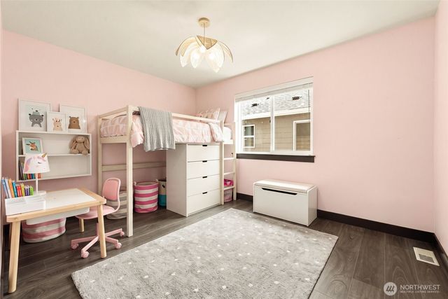 19311 Meridian Drive SE, Bothell, WA 98012