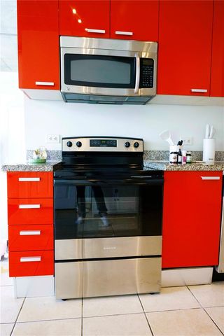 2100 Van Buren St 319, Hollywood, FL 33020