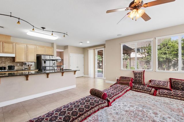 2625 Malibu Ct, West Sacramento, CA 95691