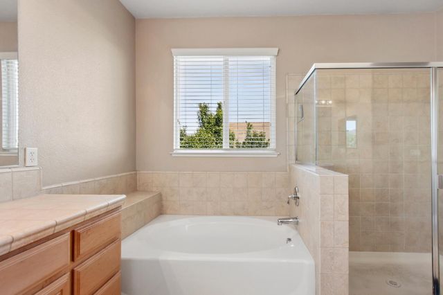 2625 Malibu Ct, West Sacramento, CA 95691