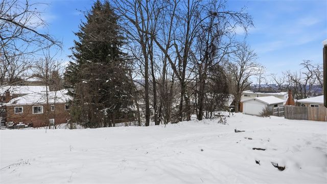 900 Mccleary St, Mckeesport, PA 15132