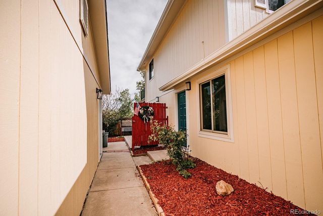 6637 W 95th Place, Broomfield, CO 80021
