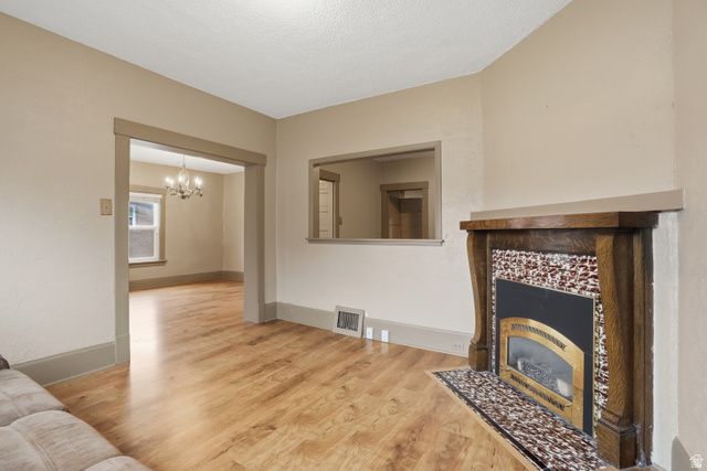 1998 S 1000 E, Salt Lake City, UT 84105