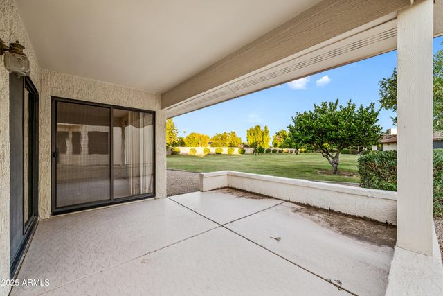 19611 N TRAIL RIDGE Drive, Sun City West, AZ 85375