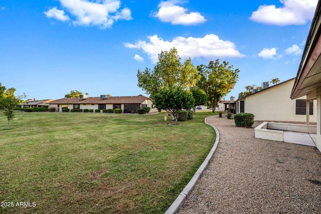 19611 N TRAIL RIDGE Drive, Sun City West, AZ 85375