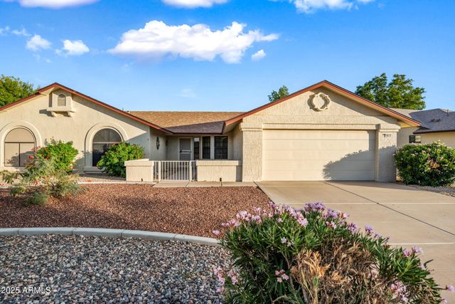 19611 N TRAIL RIDGE Drive, Sun City West, AZ 85375