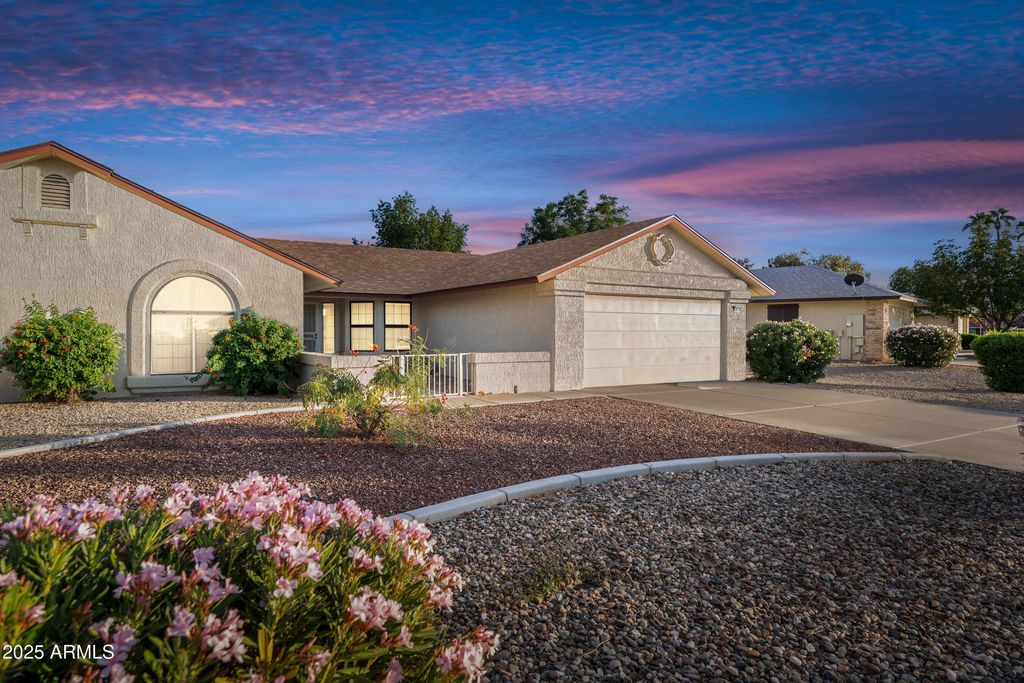 19611 N TRAIL RIDGE Drive, Sun City West, AZ 85375