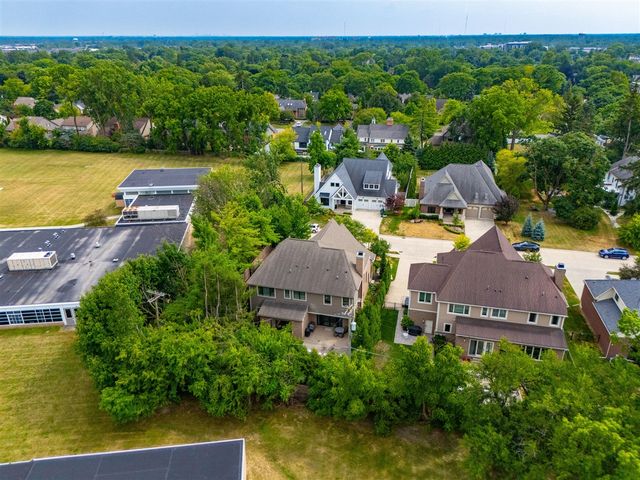 1215 Manchester Road, Birmingham, MI 48009